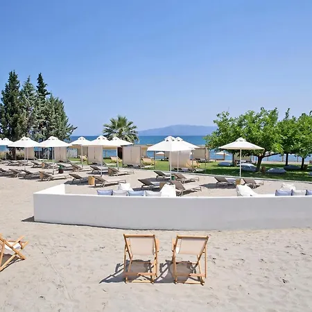 & Hotel 4*