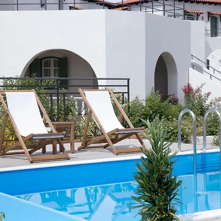 Hotel & Erétria