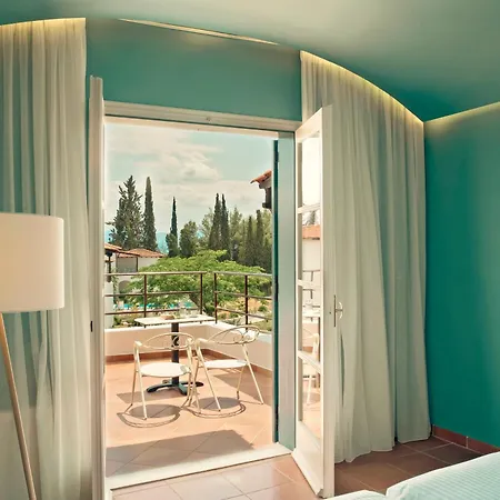 Zeus Ξενοδοχείο 5*