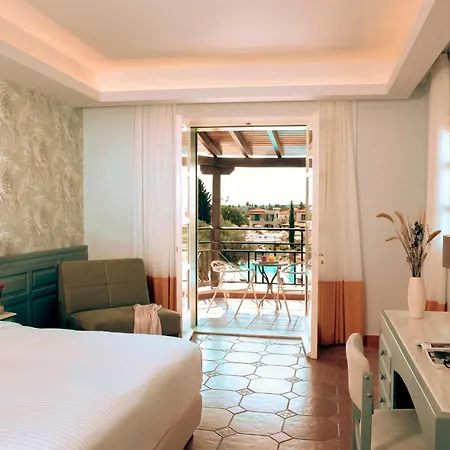 Zeus Hotel